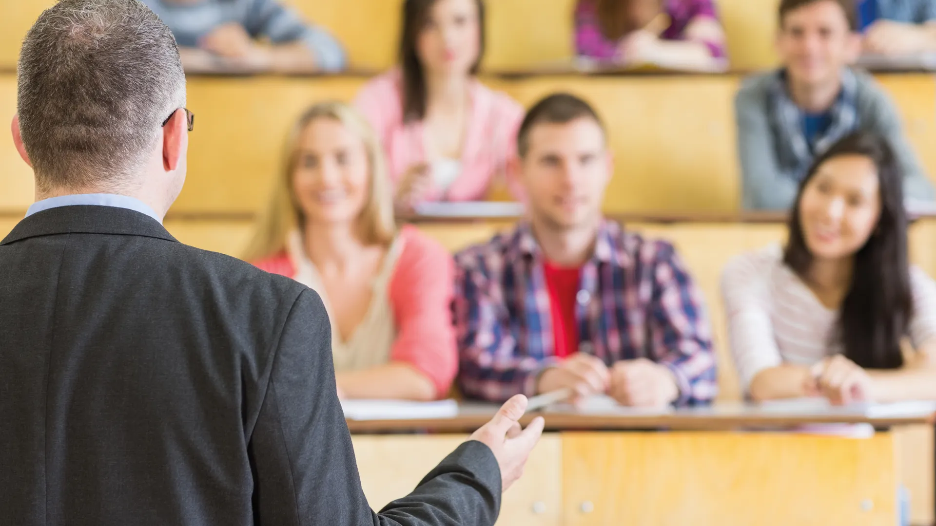 Vortrag vor Studenten-Layout Vortrag vor Studenten