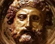 Detail aus dem Derveni-Krater im Archäologischen Museum Thessaloniki